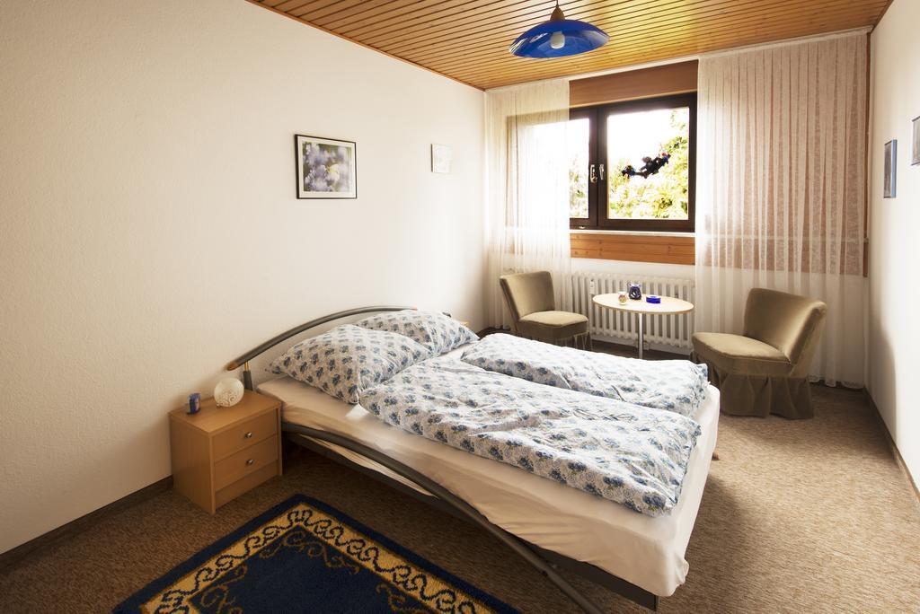 Ferienwohnungen Casa Ri Leiwen Kamer foto